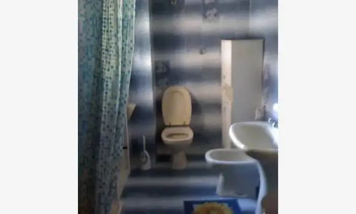 Rexer-Roma-Camere-zona-Ostiense-BAGNO