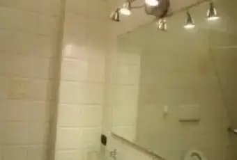 Rexer-Napoli-Bilocale-a-Napoli-BAGNO